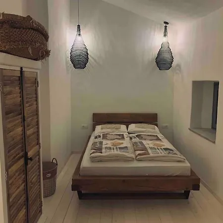 Reza House Branik