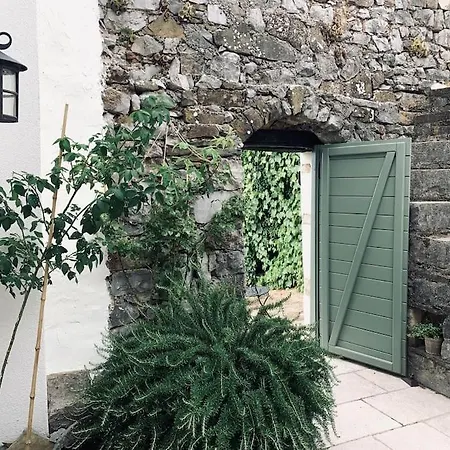 Reza House